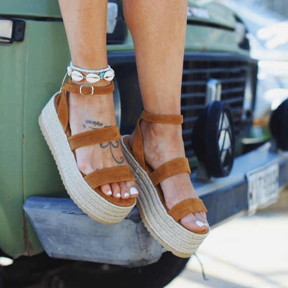 ARTEMISIA Platform heeled leather suede sandals, wedge - Picture 3 of 4